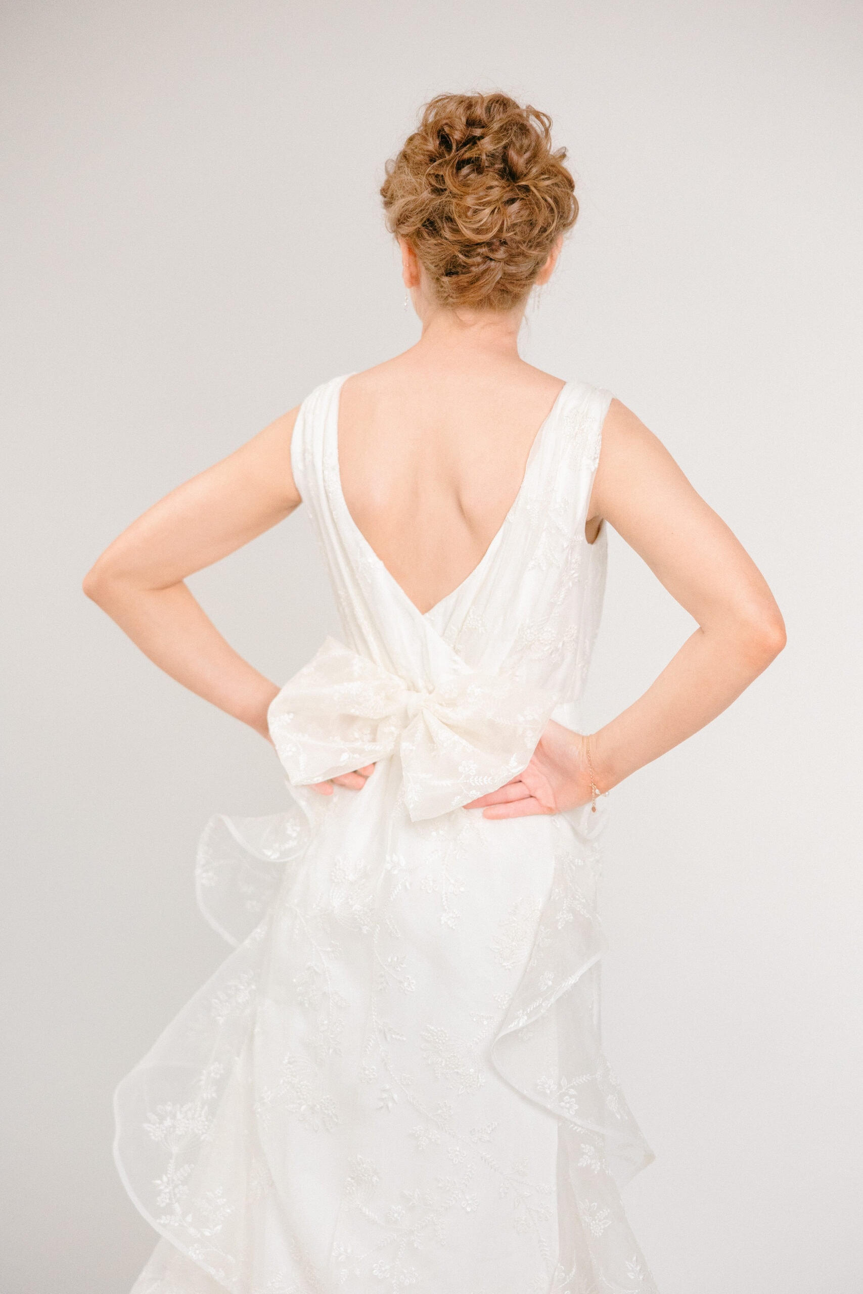 Angela’s Couture Bridal Photoshoot: A Dream Day in the Studio 97 2025 A Kolis Studio 2202 scaled 2