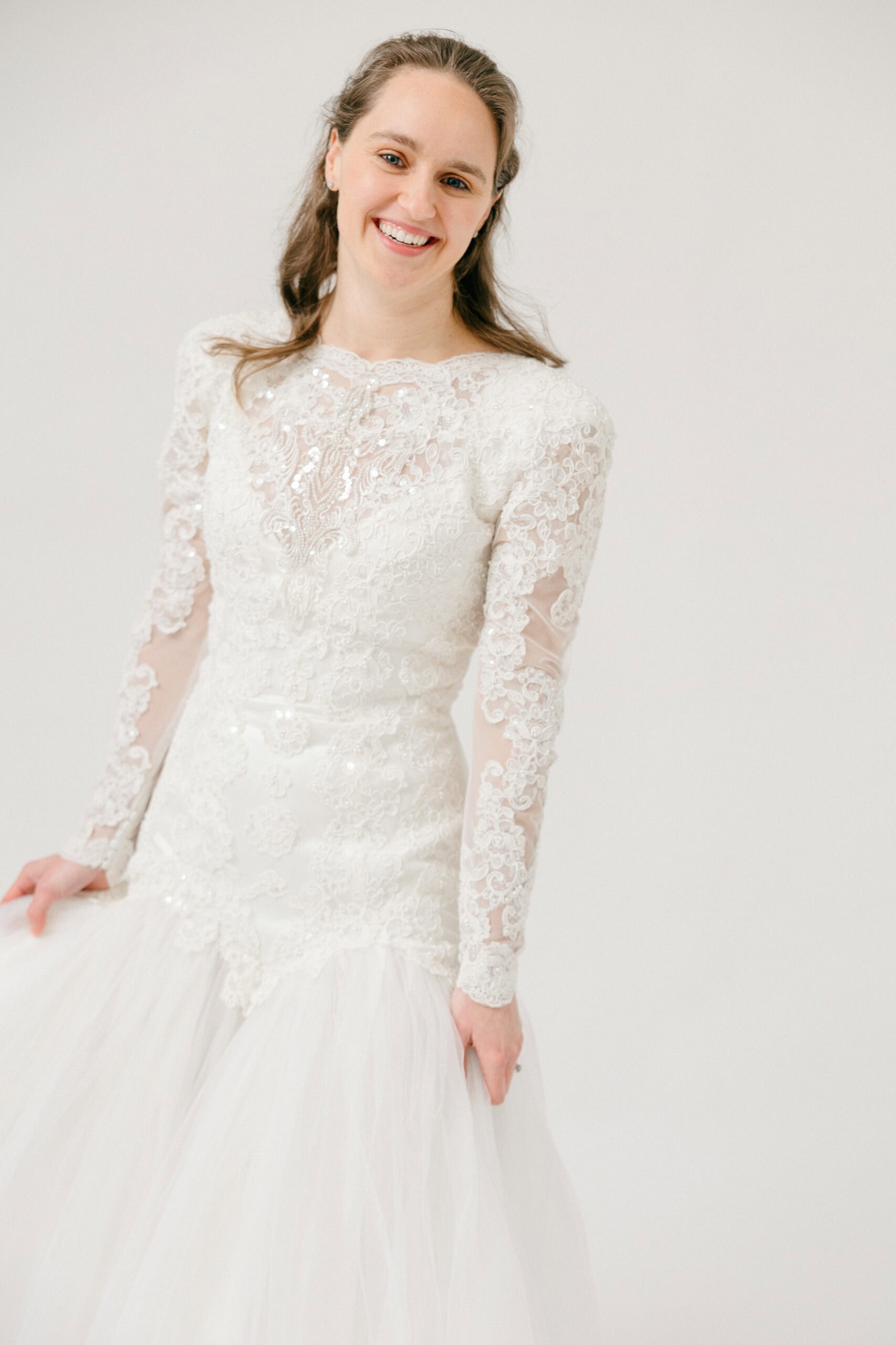 From Kickball to the Dance Floor: Anna Wujciak-Flynn’s Wedding Day 39 2025 KOLIS Studio 165 scaled