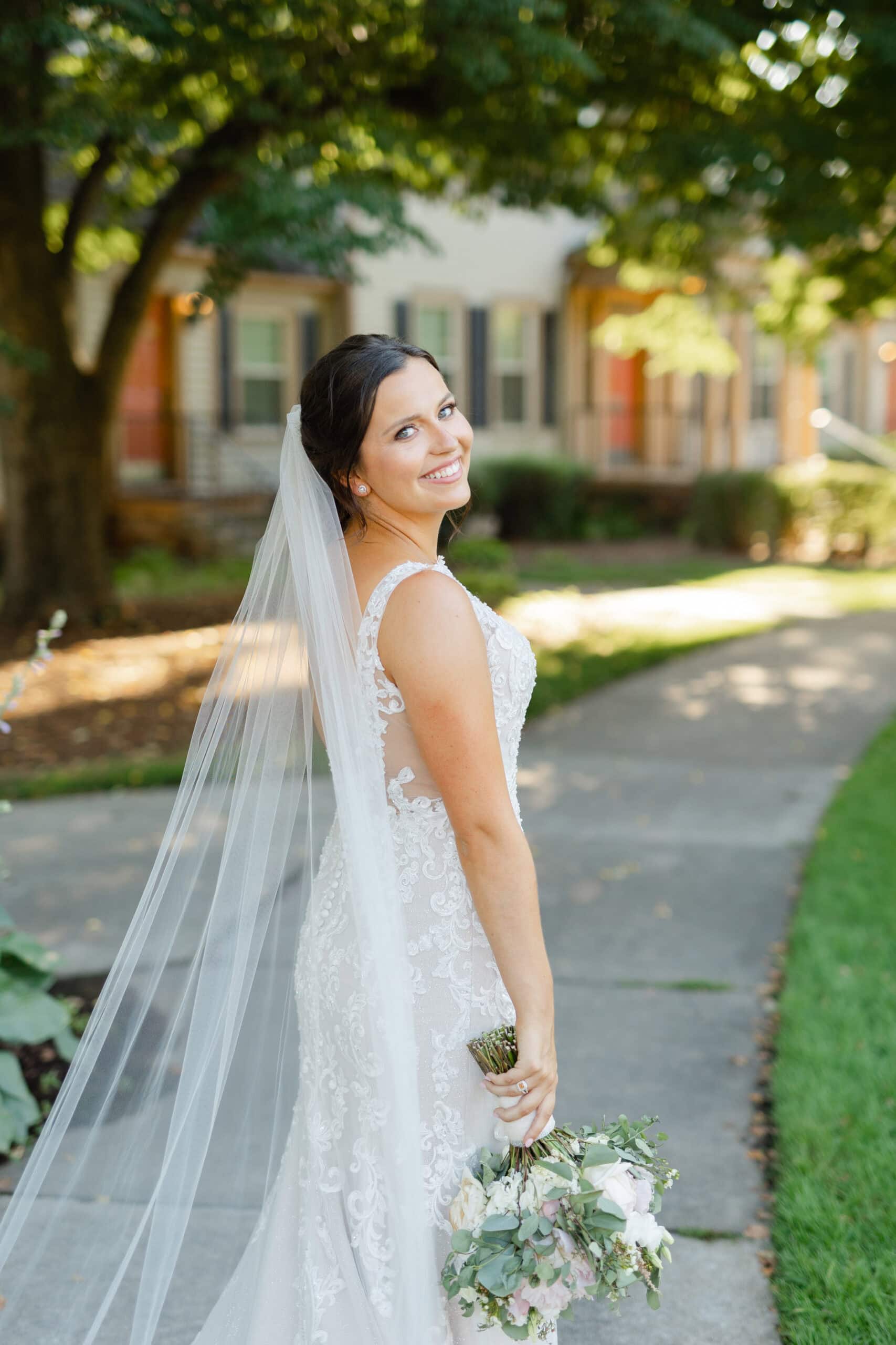 Sarah Kolis and all-things-veils! 21 BrideGroom 246 scaled 1