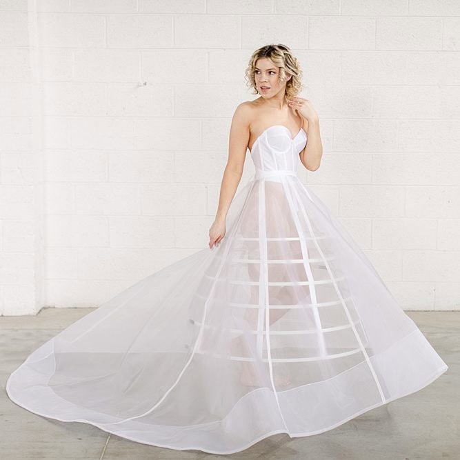 Designing My Own Custom Couture Wedding Gown 31 custom wedding gown alterations designer michigan detroit midwest tips for caring for your dress sarah kolis 0164 edited