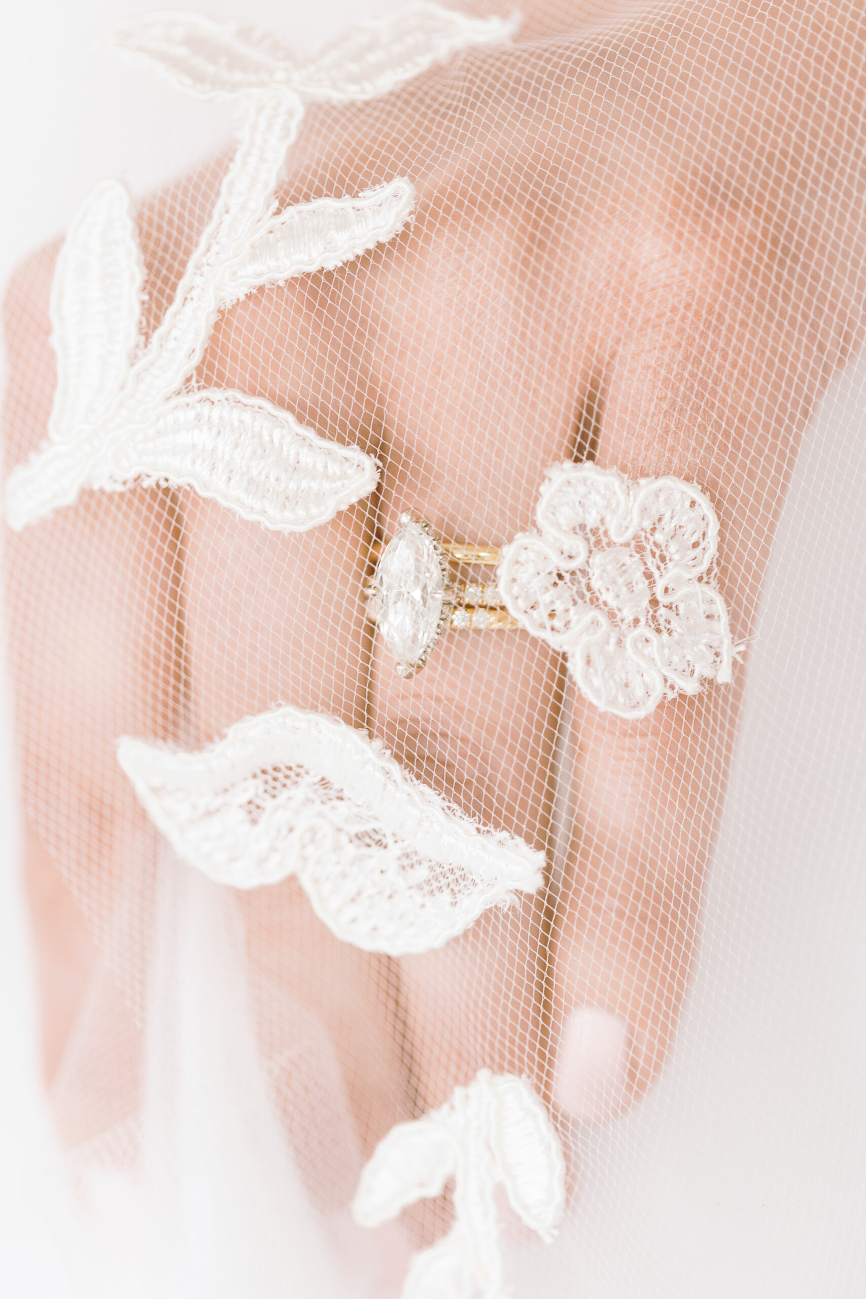 sarah kolis couture gown wedding ring and veil